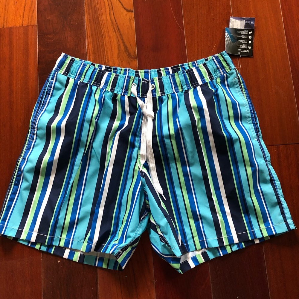 Men’s swimwear